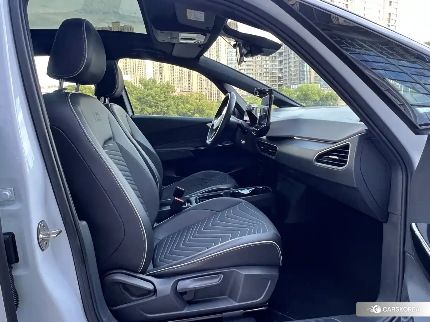 Volkswagen ID.3 2023 Белый из Китая, фото 5