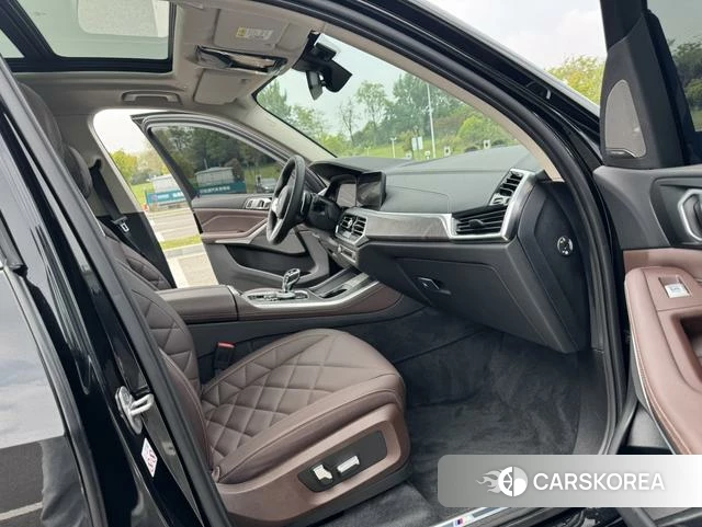 BMW X5 2023 Черный из Китая, фото 5