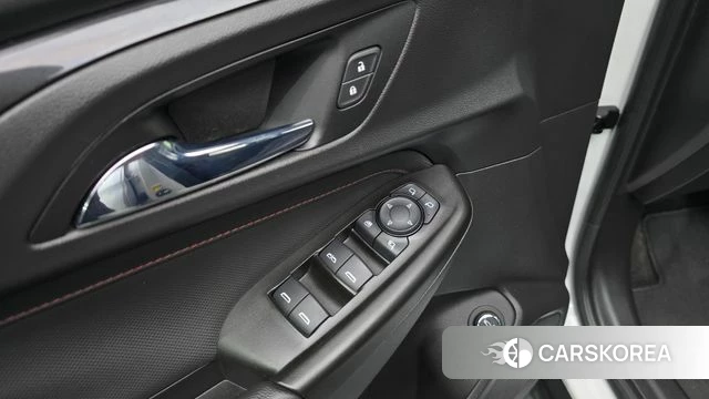 Chevrolet (GM Daewoo) Trailblazer 2020 Белый из Кореи, фото 5