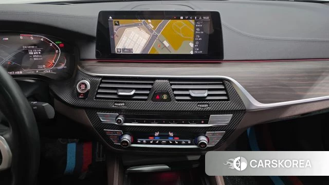 BMW 5 Series (G30) 2020 Черный из Кореи, фото 5