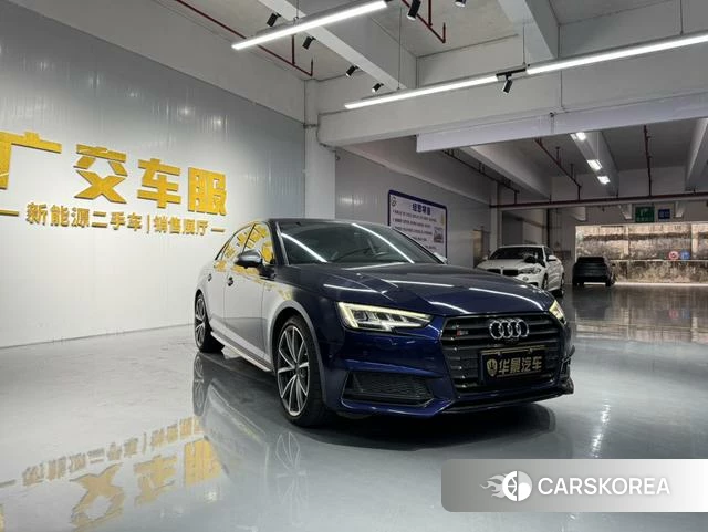Audi S4 2018 Синий из Китая, фото 5