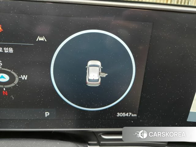 Hyundai Kona (SX2) 2023 Белый из Кореи, фото 5