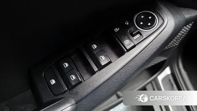 Kia Seltos 2022 Серый из Кореи, фото 5