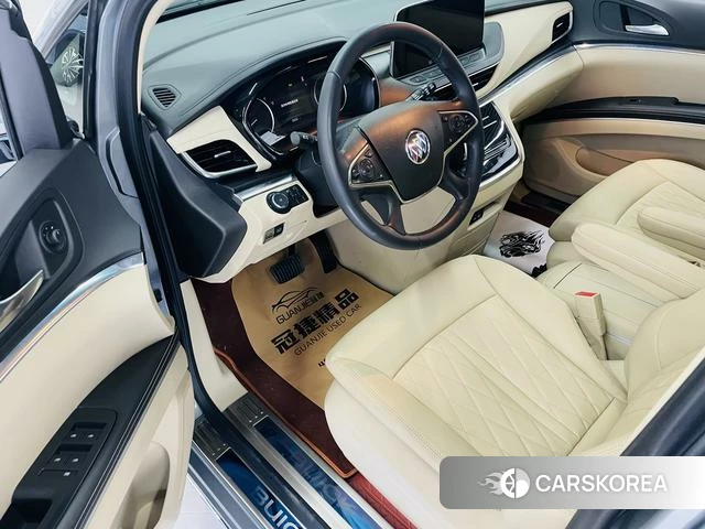 Buick GL8 2024 Серебристо-серый из Китая, фото 5