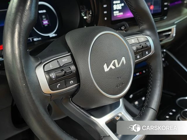 Kia K5 3rd generation 2022 Черный из Кореи, фото 5