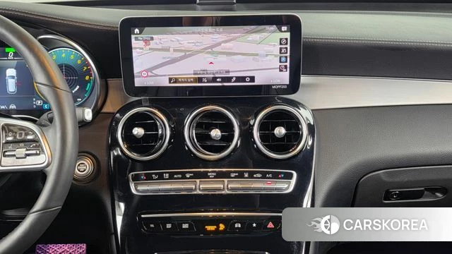 Mercedes-Benz GLC-Class X253 2021 Белый из Кореи, фото 5