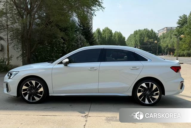 Audi A3 2022 Белый из Китая, фото 5