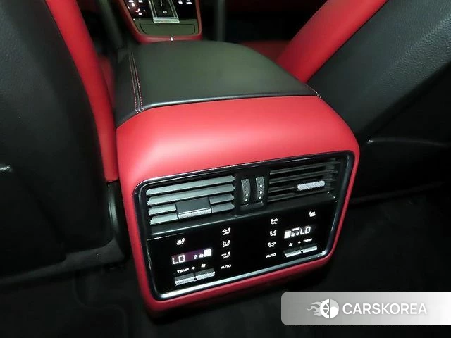 Porsche Cayenne (PO536) 2020 Черный из Кореи, фото 5