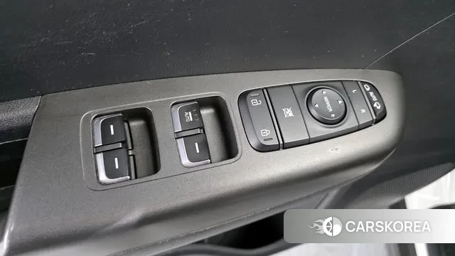 Kia Sportage The Bold 2021 Белый из Кореи, фото 5