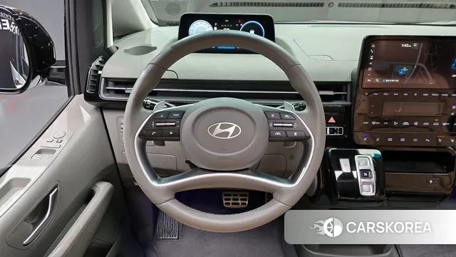 Hyundai Staria 2024 Белый из Кореи, фото 5
