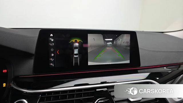 BMW 5 Series (G30) 2018 Белый из Кореи, фото 5