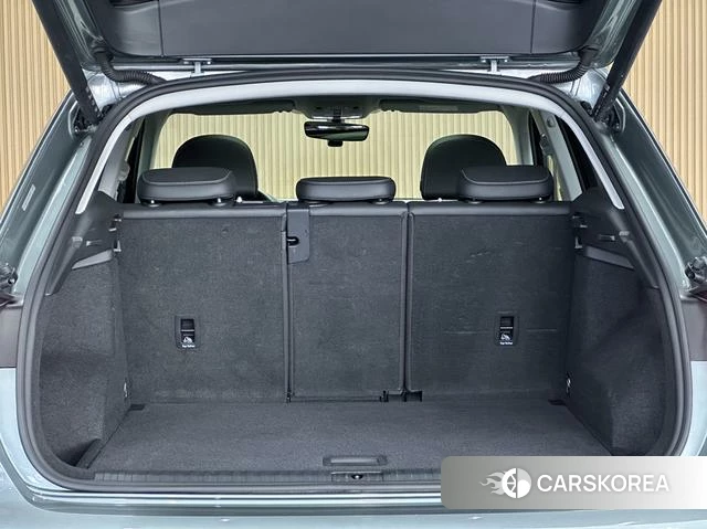 Audi Q3 2022 Серебристо-серый из Китая, фото 5