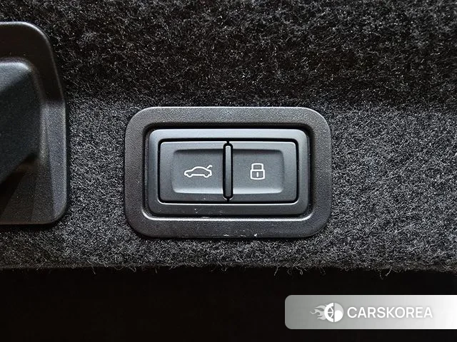 Audi A6 (C8) 2023 Белый из Кореи, фото 5