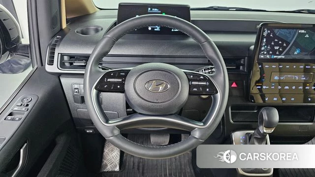 Hyundai Staria 2022 Белый из Кореи, фото 5