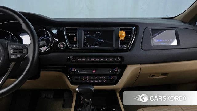 Kia The New Carnival 2019 Белый из Кореи, фото 5