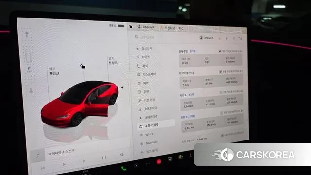Tesla Model 3 2025 Серый из Кореи, фото 5
