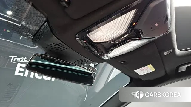 BMW 5 Series (G30) 2021 Белый из Кореи, фото 5