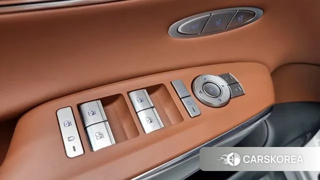 Genesis GV70 2024 Белый из Кореи, фото 5