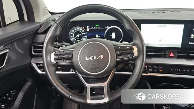 Kia Sportage 5th Generation 2023 Белый из Кореи, фото 5