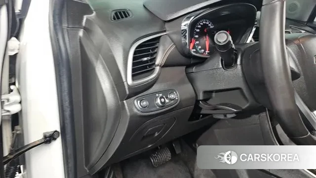 Chevrolet (GM Daewoo) The New Trax 2018 Белый из Кореи, фото 5