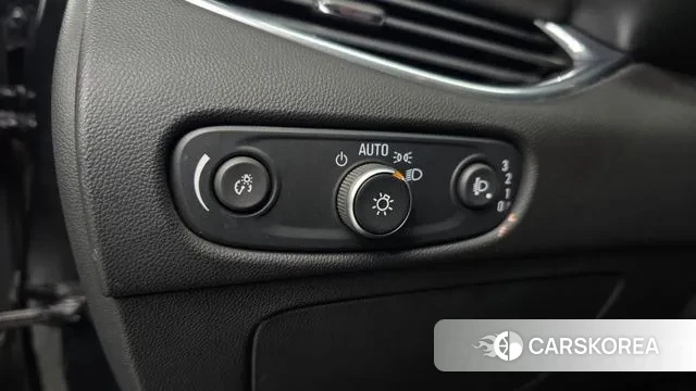 Chevrolet (GM Daewoo) All New Malibu 2018 Черный из Кореи, фото 5