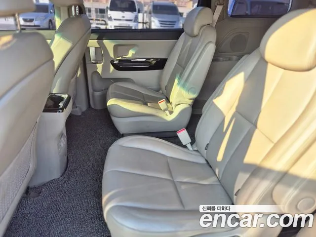 Kia The New Carnival id 2446936 из Кореи 5