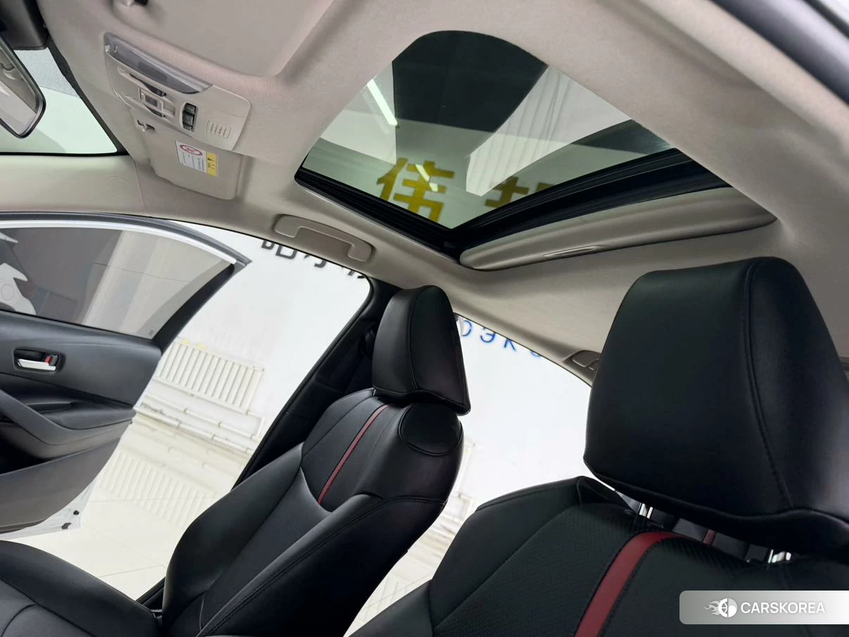 Toyota Corolla 2023 Белый из Китая, фото 5