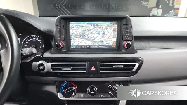 Kia Seltos 2021 Белый из Кореи, фото 5