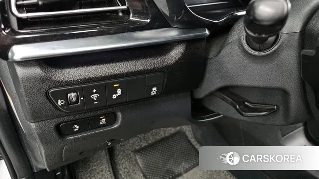 Kia Niro Plus 2022 Белый из Кореи, фото 5