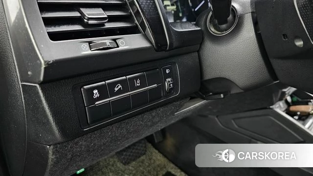 Ssangyong The New Rexton Sports Cannes 2021 Красный из Кореи, фото 5