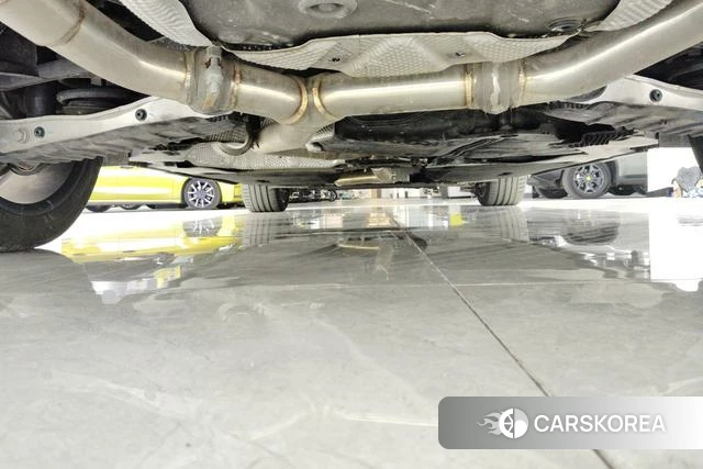 Audi A4L 2023 Темно-серый из Китая, фото 5