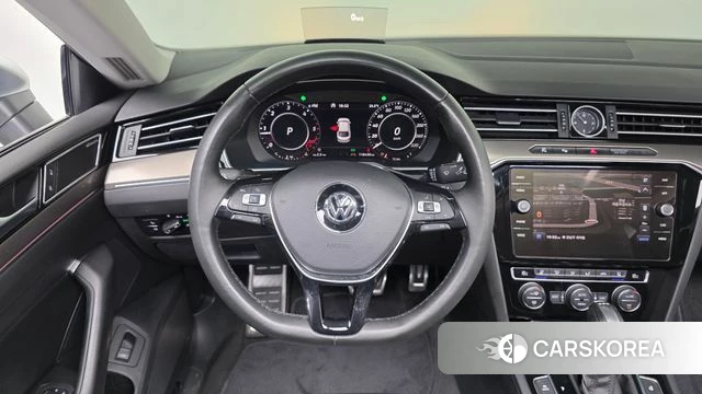 Volkswagen Arteon 2019 Белый из Кореи, фото 5