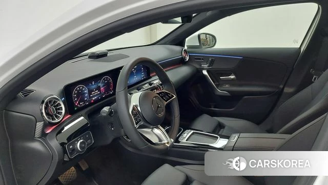 Mercedes-Benz A-Class W177 2025 Белый из Кореи, фото 5
