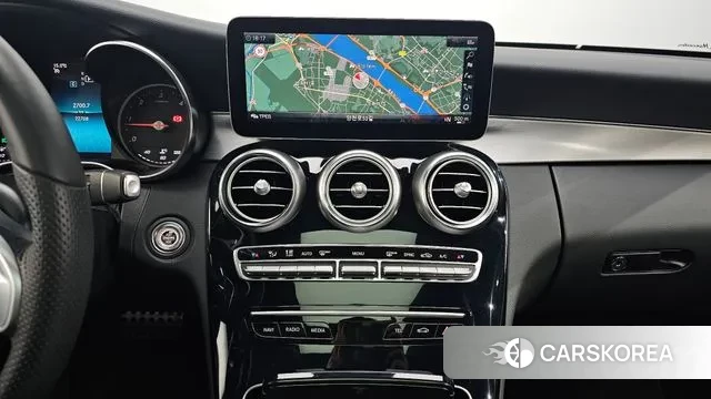 Mercedes-Benz C-Class W205 2019 Белый из Кореи, фото 5