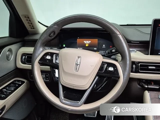 Lincoln Aviator 2nd generation 2020 Белый из Кореи, фото 5