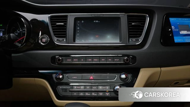 Kia The New Carnival 2018 Черный из Кореи, фото 5