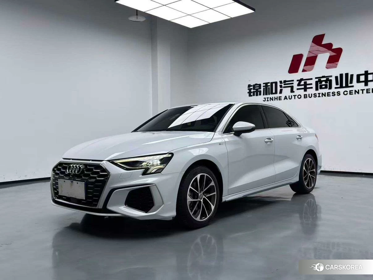 Audi A3 2021 Белый из Китая, фото 5