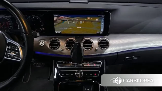 Mercedes-Benz E-Class W213 2018 Серый из Кореи, фото 5