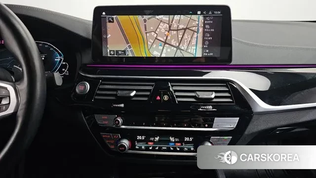 BMW 5 Series (G30) 2021 Черный из Кореи, фото 5