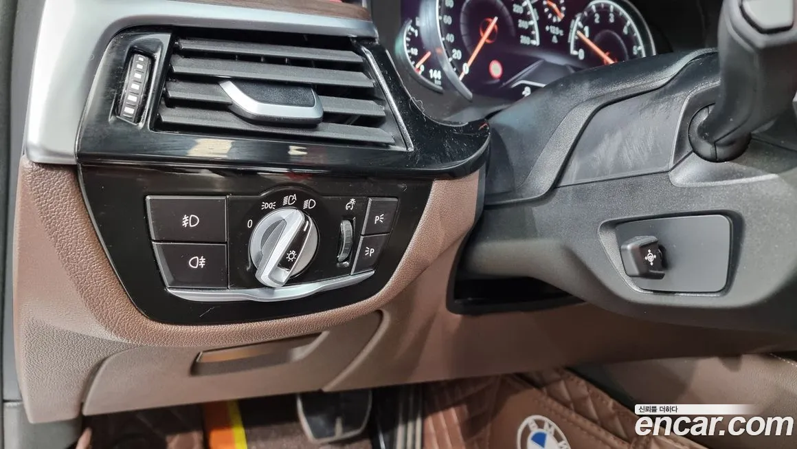 BMW 5 Series (G30) id 2128543 из Кореи 5