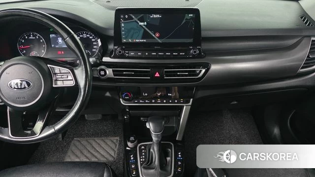 Kia Seltos 2019 Белый из Кореи, фото 5