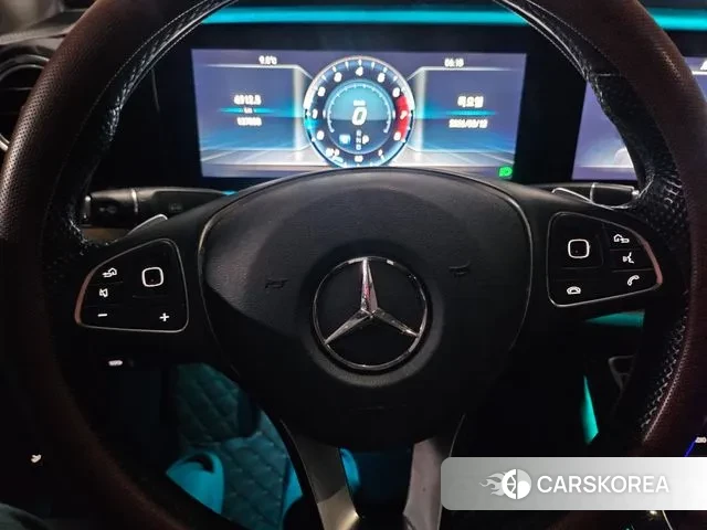 Mercedes-Benz E-Class W213 2018 Серебряный из Кореи, фото 5