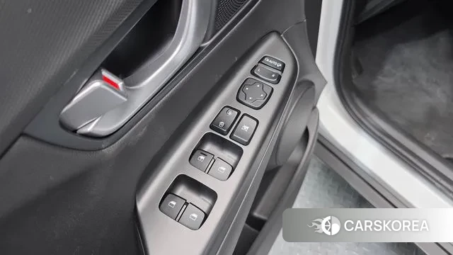 Hyundai The New Kona 2021 Белый из Кореи, фото 5