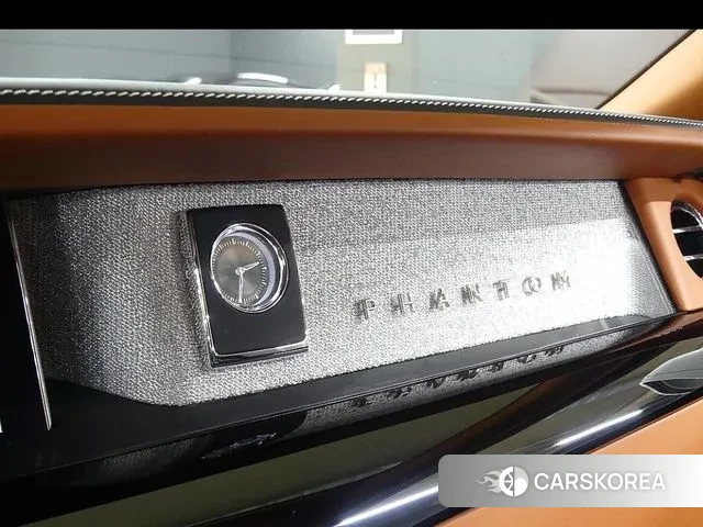 Rolls-Royce Phantom 2022 Черный из Кореи, фото 5