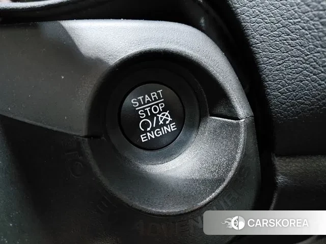 Jeep Renegade 2021 Белый из Кореи, фото 5