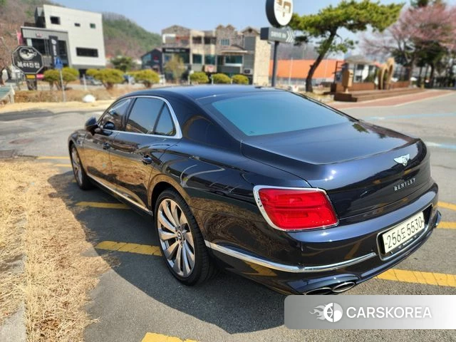 Bentley Flying Spur 3rd Generation 2022 Синий из Кореи, фото 5