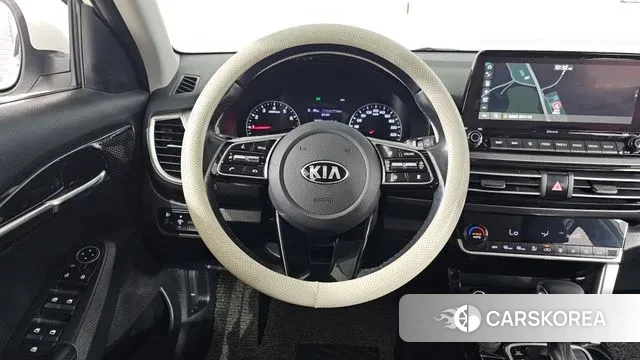Kia Seltos 2020 Белый из Кореи, фото 5