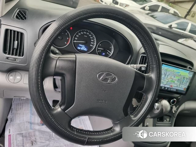 Hyundai The New Grand Starex 2018 Темно-зеленый из Кореи, фото 5
