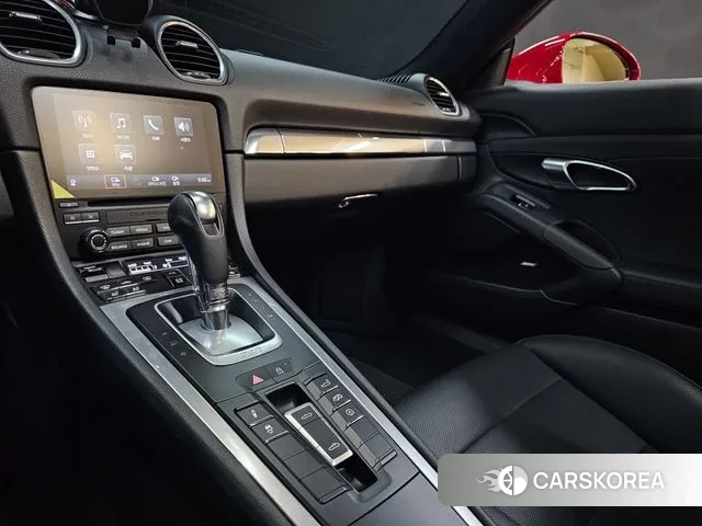 Porsche 718 Boxster 2022 Красный из Кореи, фото 5