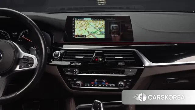 BMW 5 Series (G30) 2018 Черный из Кореи, фото 5